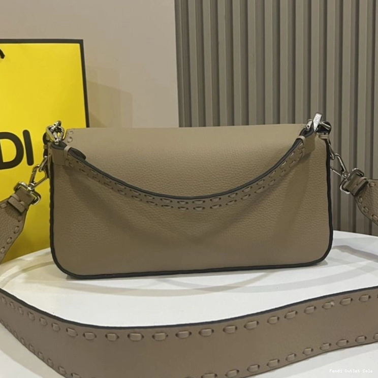 Cheap Romano Fendi Bag Selleria Khaki Leather Baguette In Cuoio Medium 0819